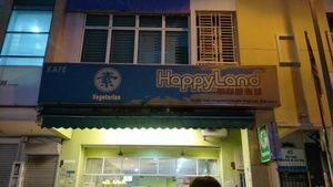 Outsite at Happyland / SuYuan Xuan in Johor Bahru