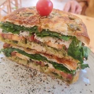 Vegan sandwich at Nibs Healthy Bar in Menorca