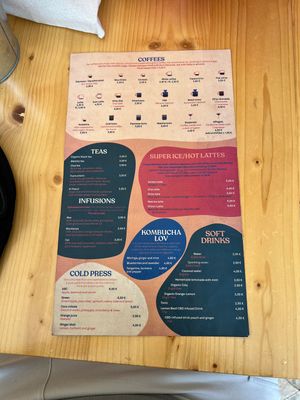 Drink menu  at Nibs Healthy Bar in Menorca