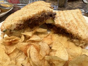 Hawaïen jackfruit   at Real Roots Cafe in Chattanooga