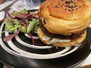 Bonnard d'Espelete at Bonnard in Paris