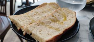 Propose focaccia bread at Bonnard in Paris