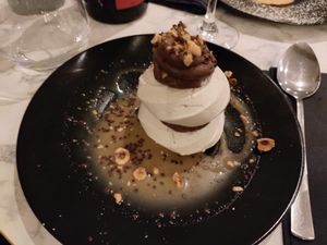 Chocolate meringue at Bonnard in Paris