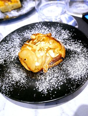 Pear Tart at Bonnard in Paris