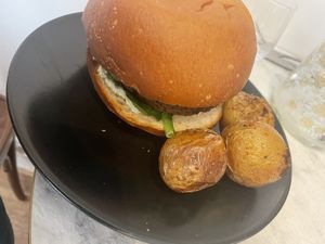 Bonnard Burger (trust, picture does not do it justice)  at Bonnard in Paris