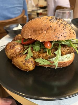 Burger  at Bonnard in Paris