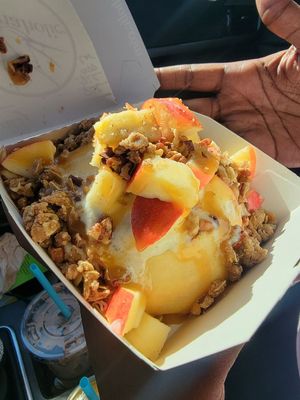 Caramel apple pie cinnamon roll at Cinnaholic in Long Beach