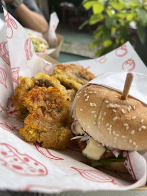 Di’ki pollo amazing   at Cow's Revenge Vegan in Panama City