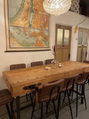 Insiders  at FLFL - Carolieweg in Groningen