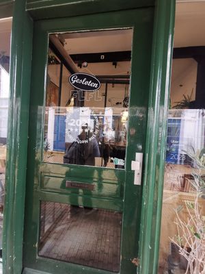 Entrance at FLFL - Carolieweg in Groningen