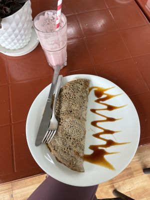 Buckwheat banana crepe and strawberry and chia seeds smoothie   at Joy Food in Dharamkot