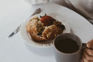 Muffin & coffee at Garden Grove Inn in Union Pier
