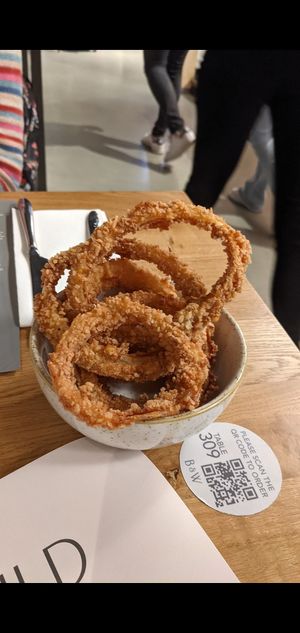 Onion rings at Erpingham House in Edinburgh