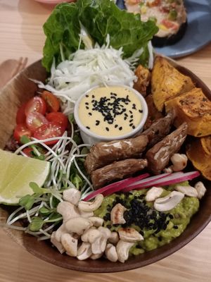 Vedic bowl at iVegan Supershop Da Nang - Healthy Plant Based Cafe in Da Nang