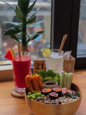 tokyo bowl at iVegan Supershop Da Nang - Healthy Plant Based Cafe in Da Nang