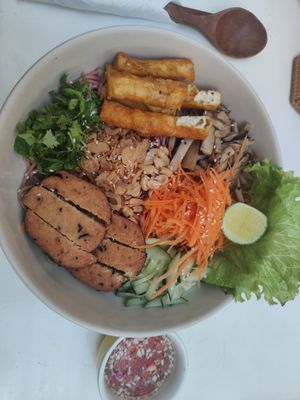 Saigon Bowl at iVegan Supershop Da Nang - Healthy Plant Based Cafe in Da Nang
