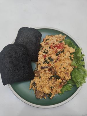 Scramble tofu toast at iVegan Supershop Da Nang - Healthy Plant Based Cafe in Da Nang