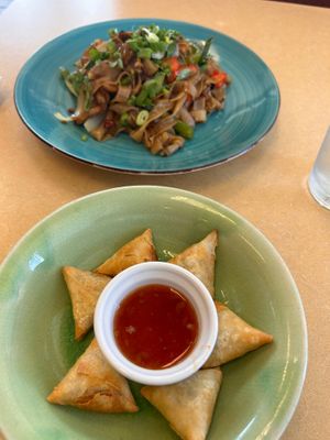 Samosa 
Drunken Noodles with Seitan in back  at Thai Silk in Orlando