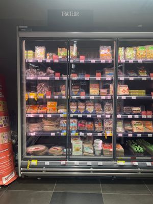   at Naturalia - Enfants Rouges in Paris