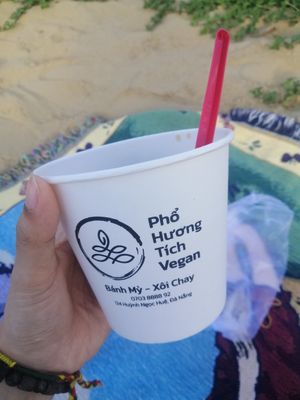 Eco-friendly packaging at Pho Huong Tich - Banh My in Da Nang