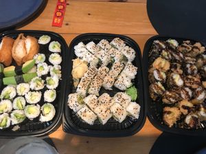the crunchy ones, avocado mango one, and some simple vegan hosomaki and nigiris similar to all other sushi places... but the crunchy one though!!! 😍 that one differs from others at Catch Sushi Bar in Aalborg