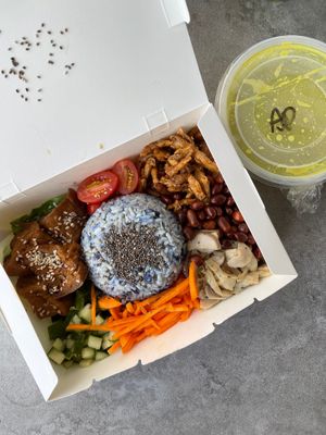 Asian Pokebowl at Savor of Life in Kuala Lumpur