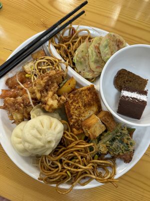   at Sù yǐ Xiāng SùShí 素颐香 in Chongqing