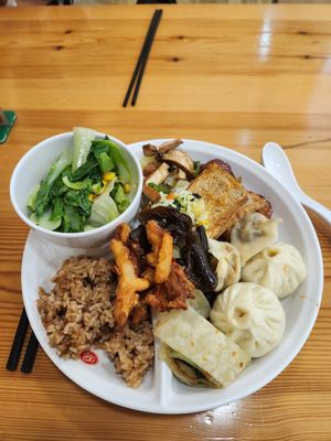  at Sù yǐ Xiāng SùShí 素颐香 in Chongqing