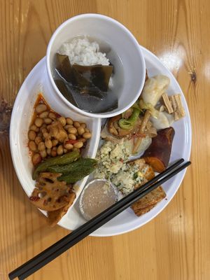   at Sù yǐ Xiāng SùShí 素颐香 in Chongqing