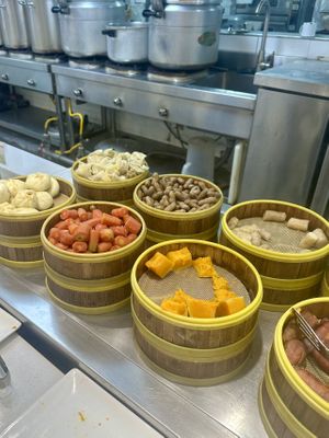   at Sù yǐ Xiāng SùShí 素颐香 in Chongqing