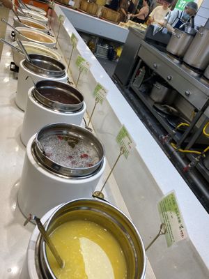   at Sù yǐ Xiāng SùShí 素颐香 in Chongqing