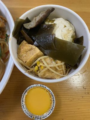   at Sù yǐ Xiāng SùShí 素颐香 in Chongqing