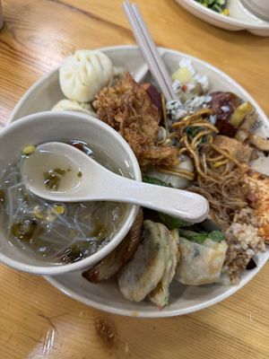   at Sù yǐ Xiāng SùShí 素颐香 in Chongqing