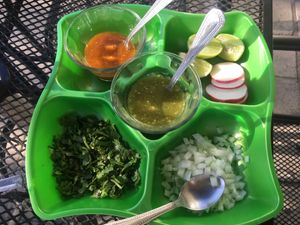condiments for the tacos at Verde Limón in Manzanillo