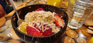 Tropical bowl at Green Zebra Cafe - Main St in Sarasota