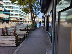 Outdoor seating at Burgermeister Aeschenvorstadt in Basel