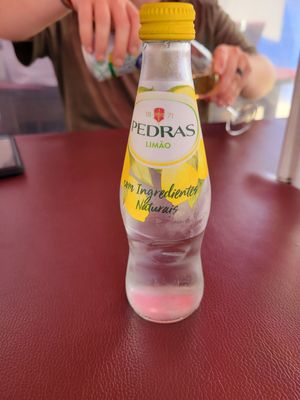 Lemon bubble water at Adega do Ramada in Obidos