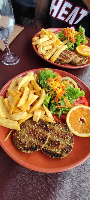 Vegan burger at Adega do Ramada in Obidos