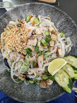 Pad Thai (veganized) at Maguro in Zadar