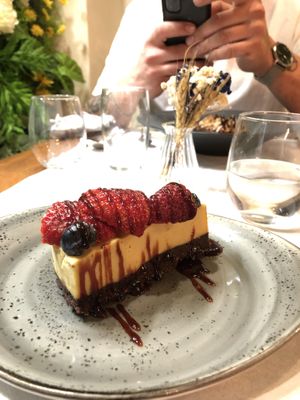 raw cake dessert (white chocolate & orange)  at Ca n'Ela Vegan Restaurant in Mallorca