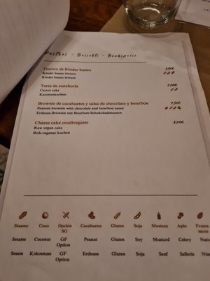 Desserts at Ca n'Ela Vegan Restaurant in Mallorca