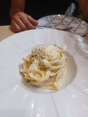 Carbonara vegana at Ca n'Ela Vegan Restaurant in Mallorca