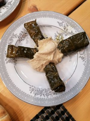 Sweet and spicy dolmades with hummus (instead of yoghurt) at Pheidias Grill House in Olympia