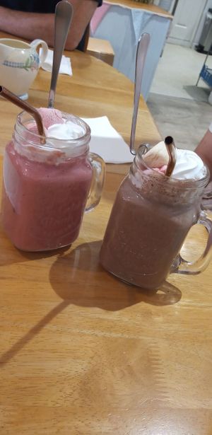 strawberry and chocolate milkshakes at Willows Tea Room in Barnstaple
