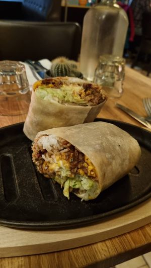  at Burritos Hermanos in Paris