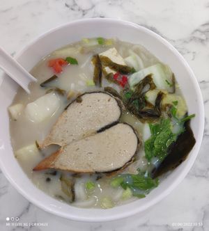 Vegan Slice Fish Beehoon #Veganuary at Veggie 素食 121 in Central Singapore