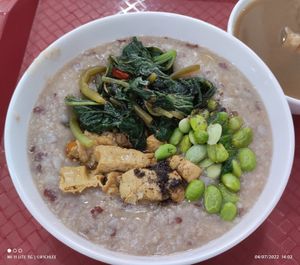 Soloman's Seal Porridge with added Sweet Potato Leaves at Veggie 素食 121 in Central Singapore