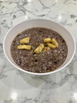 Eight treasure porridge   at Veggie 素食 121 in Central Singapore
