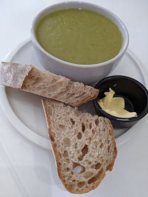 Cheezy brocoli soup and sourdough at 269 Vegan in Dunfermline