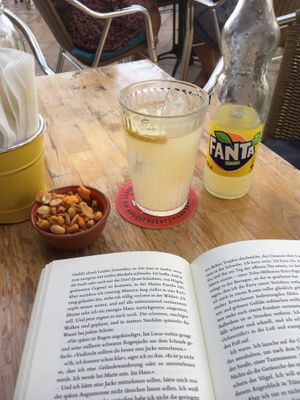 snacks at MaiMai Surf Bar in Mallorca